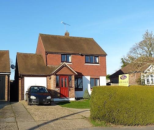 Heathfield Road, Burwash Weald, Etchingham, East Sussex, TN19 7LB